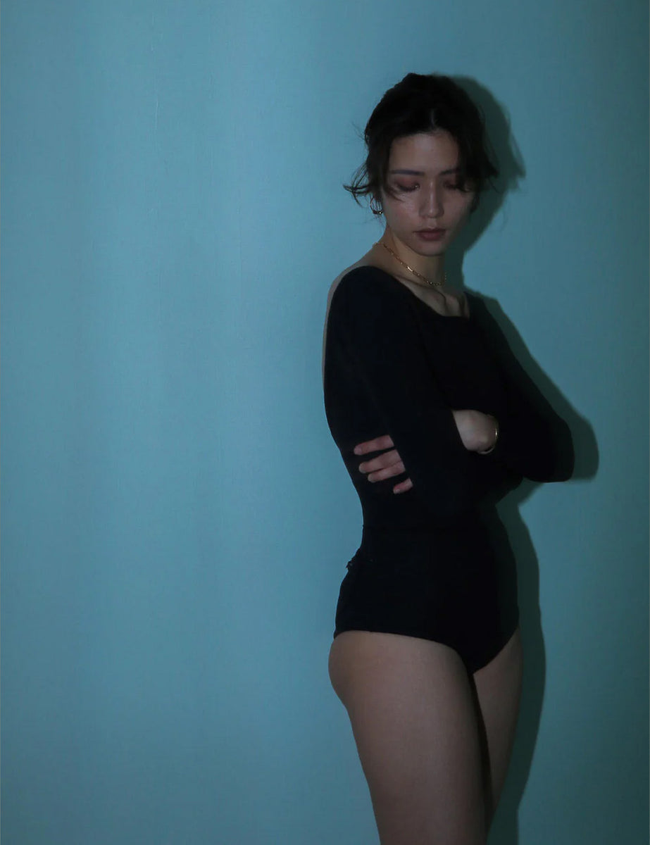 0002_1200x1200.jpg?v=1734400688